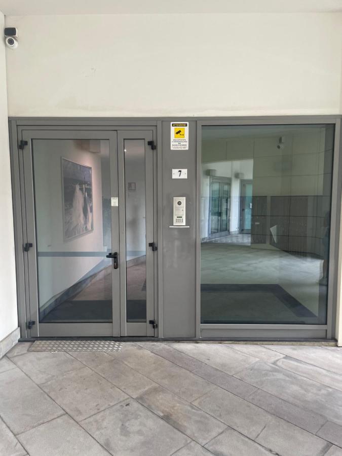 Grande Monolocale Con Parcheggio Interrato Incluso Apartment เจนัว ภายนอก รูปภาพ