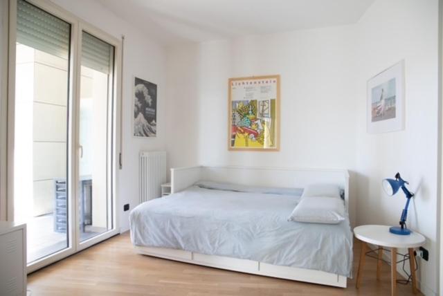 Grande Monolocale Con Parcheggio Interrato Incluso Apartment เจนัว ภายนอก รูปภาพ