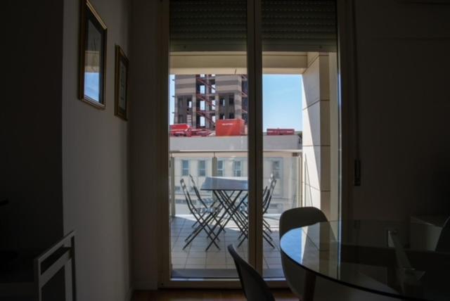 Grande Monolocale Con Parcheggio Interrato Incluso Apartment เจนัว ภายนอก รูปภาพ